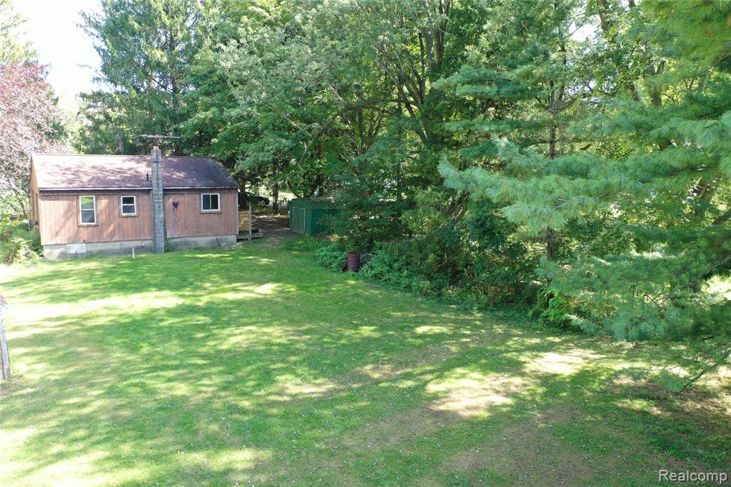 4425 West Street, Leonard, MI 48367 — Photo 27