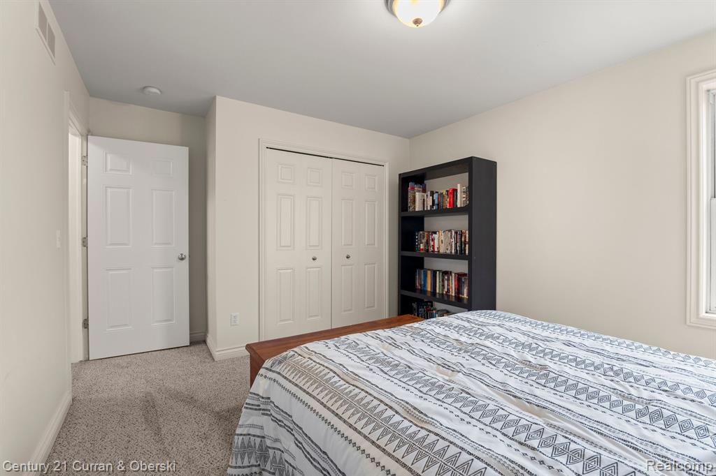 49957 JACKSON Lane, Canton, MI 48188 — Photo 30