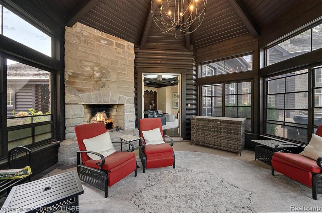 3701 Northwood, West Bloomfield, MI, 48324