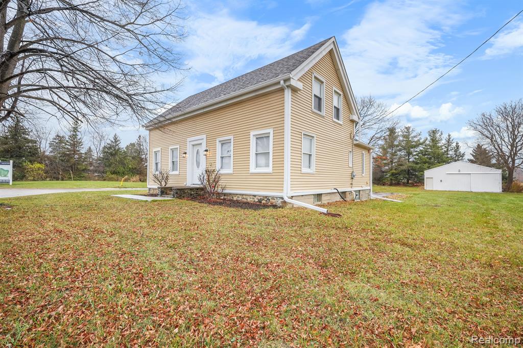 15411 33 MILE Road, Armada, MI — Photo 21
