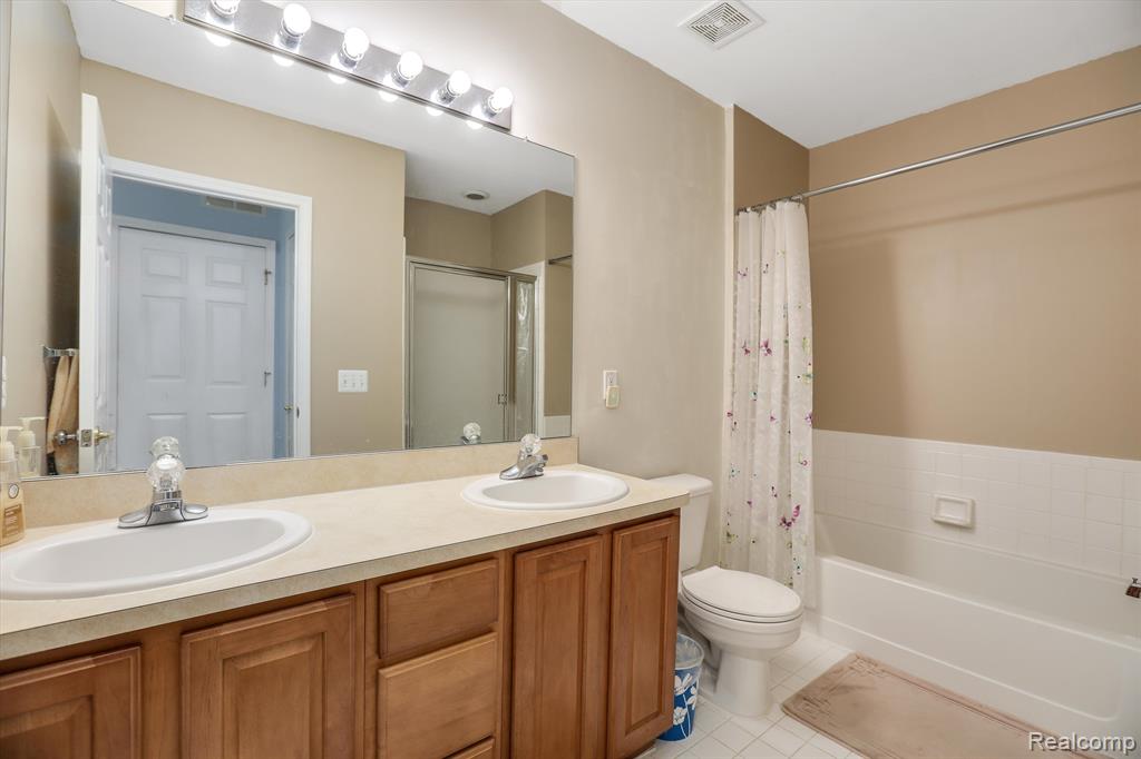 39410 SPRINGWATER Drive, Northville, MI 48168 — Photo 20