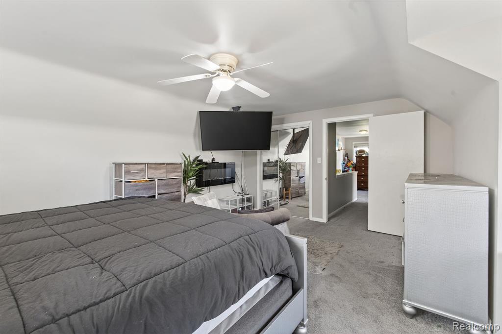 28025 Sunset Boulevard W, Lathrup Village, MI 48076 — Photo 15