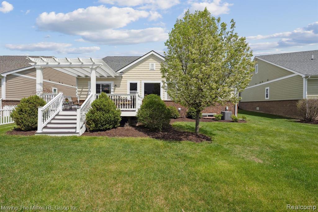 326 PROVINCE Lane, Canton, MI 48188 — Photo 47