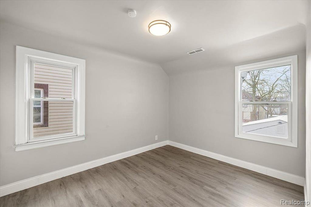 4835 COURVILLE Street, Detroit, MI 48224 — Photo 46