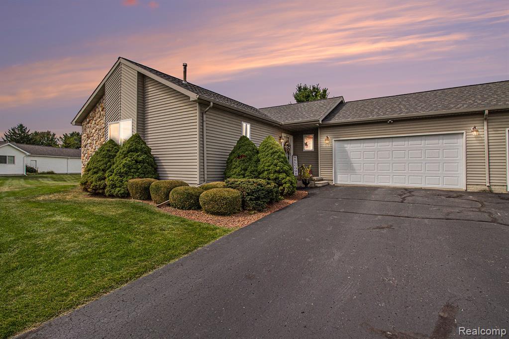 10177 Hawthorne Ridge Road, Goodrich Vlg, MI — Photo 29