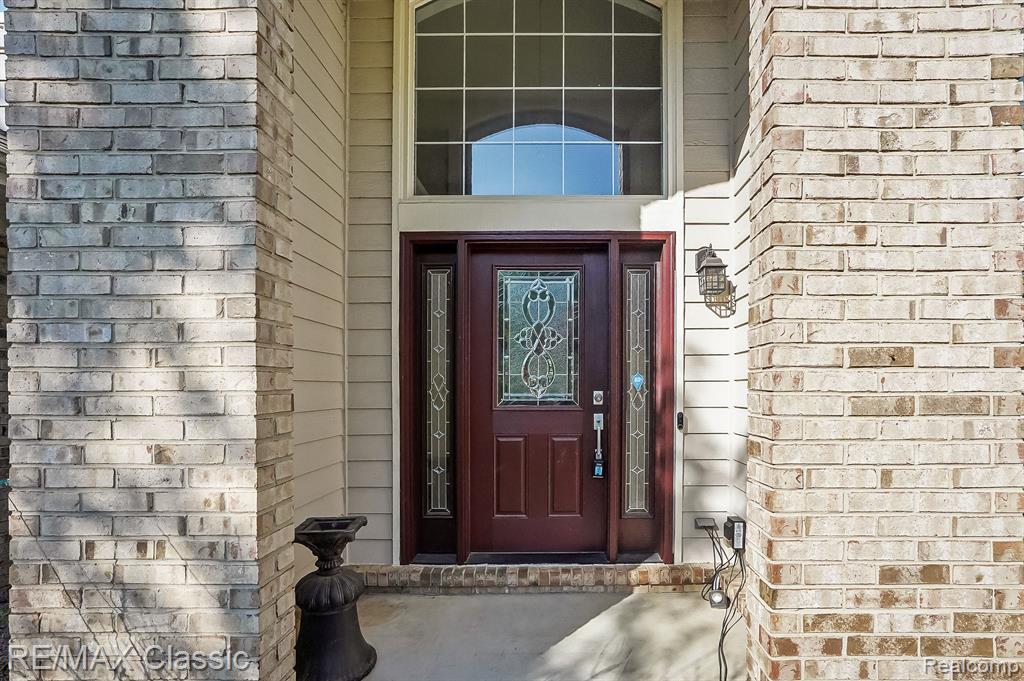 54446 ROYAL TROON Drive, South Lyon, MI 48178 — Photo 4