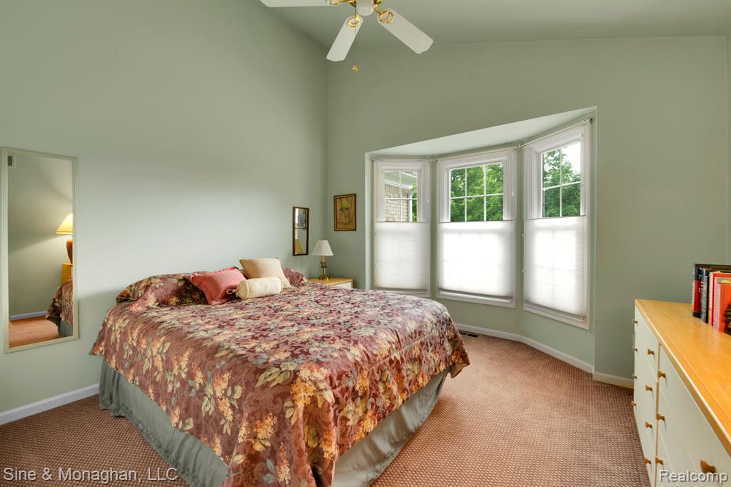 41856 RIVERWOOD Court, Canton, MI 48187 — Photo 16