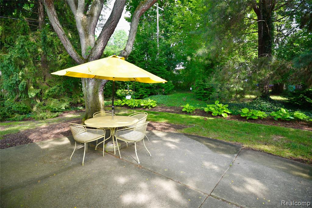 5550 Raven Road, Bloomfield Hills, MI 48301 — Photo 31