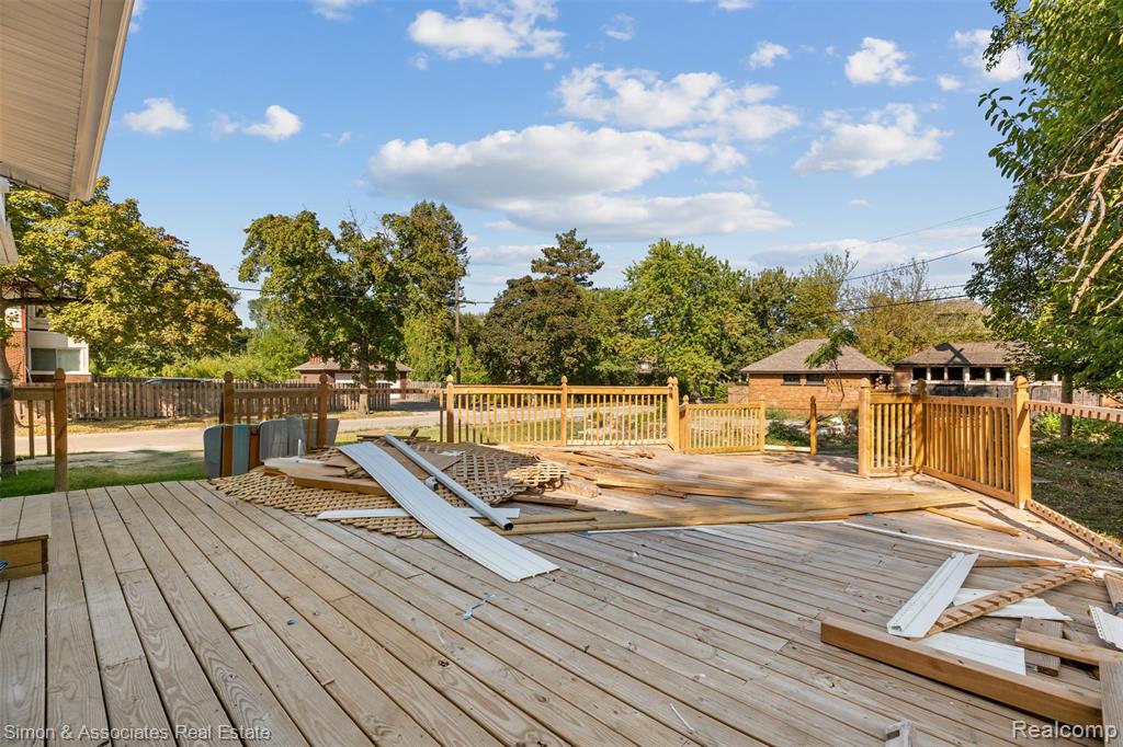 93 Massachusetts Street, Highland Park, MI 48203 — Photo 32