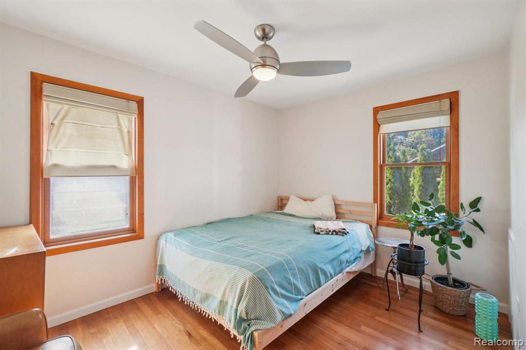 549 Lakeview Avenue, Birmingham, MI 48009 — Photo 18