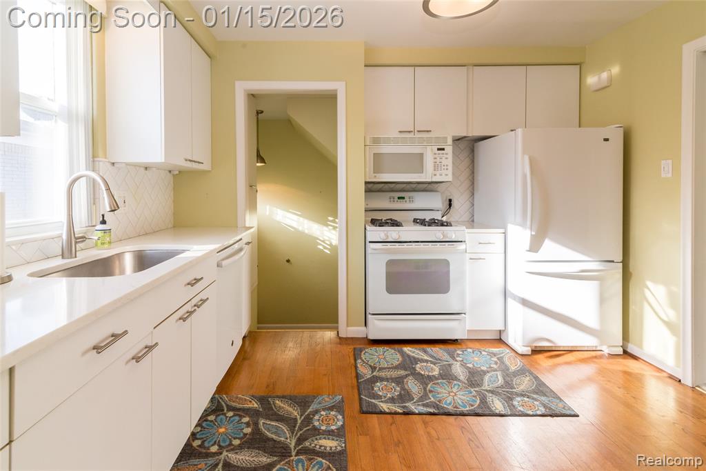 9943 Leverne, Redford, MI 48239 — Photo 27
