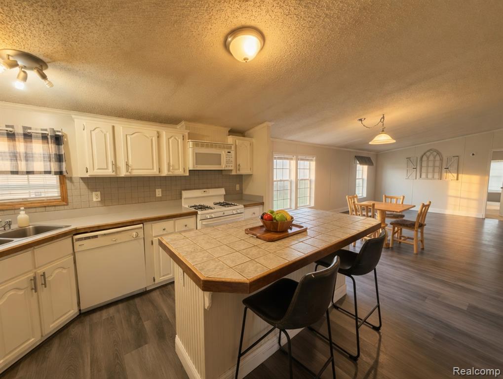 6988 McKean Rd Lot #220, Ypsilanti, MI 48197 — Photo 6