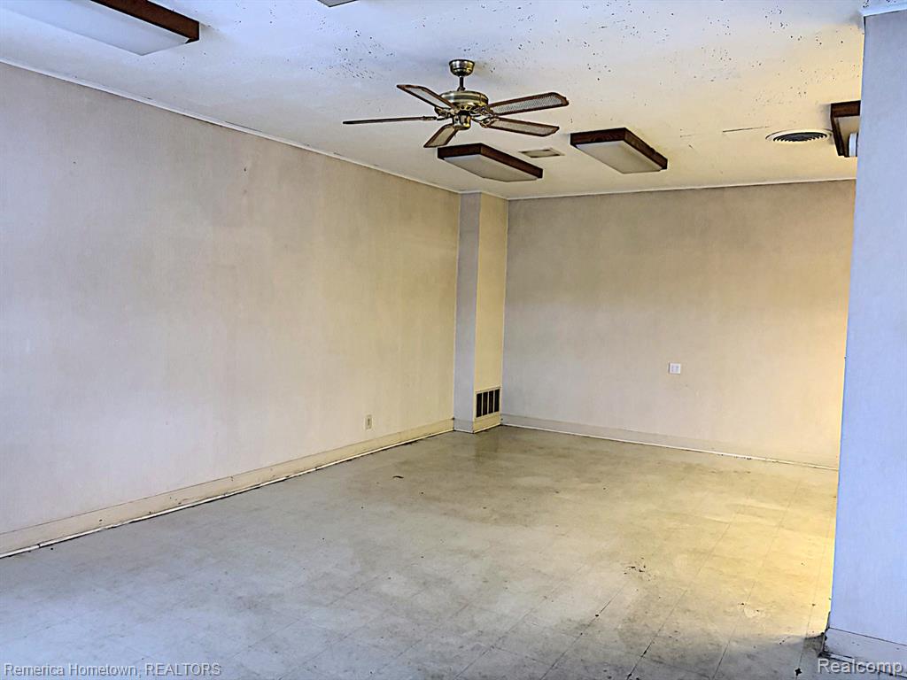 23806 Grand River Avenue, Detroit, MI 48219 — Photo 5
