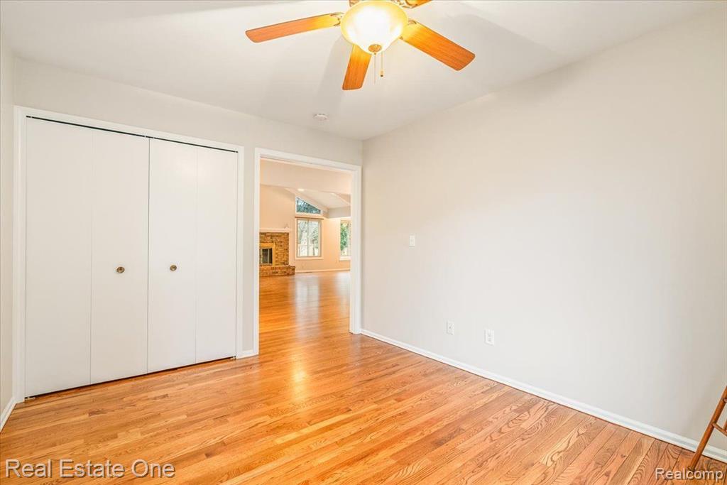 16161 WEATHERFIELD Drive, Northville, MI 48168 — Photo 36