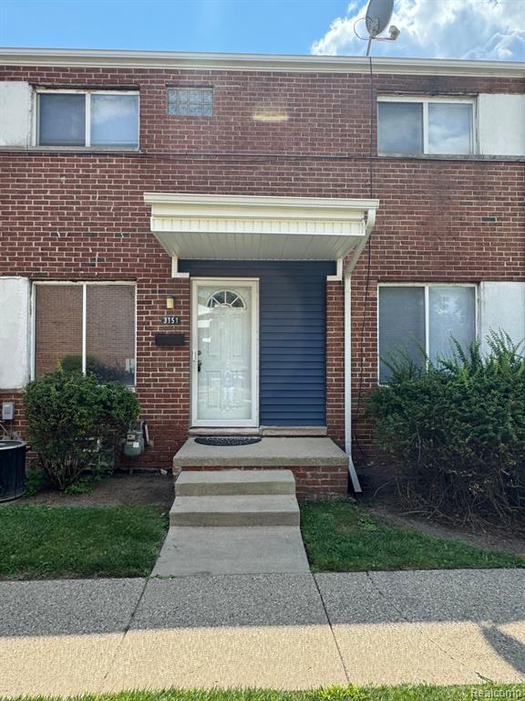 3151 E LARNED Street, Detroit, MI 48207