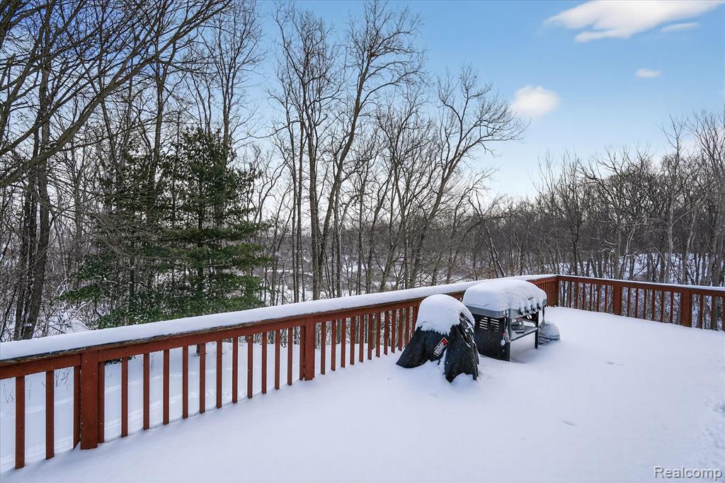 5120 Meadow Crest Circle, Holly, MI 48442 — Photo 50