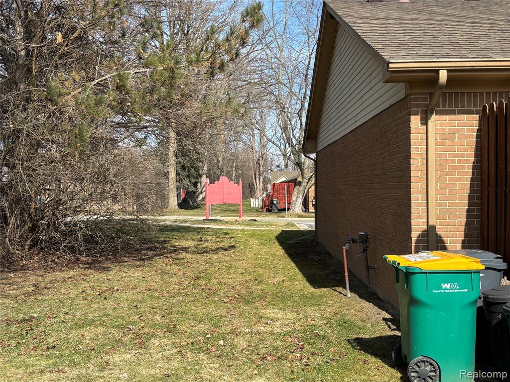 334 Fairgrove Street, Romeo, MI 48065 — Photo 29