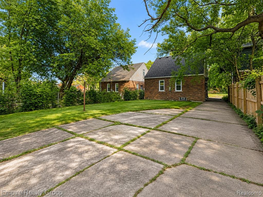 12719 Wade Street, Detroit, MI 48213 — Photo 26