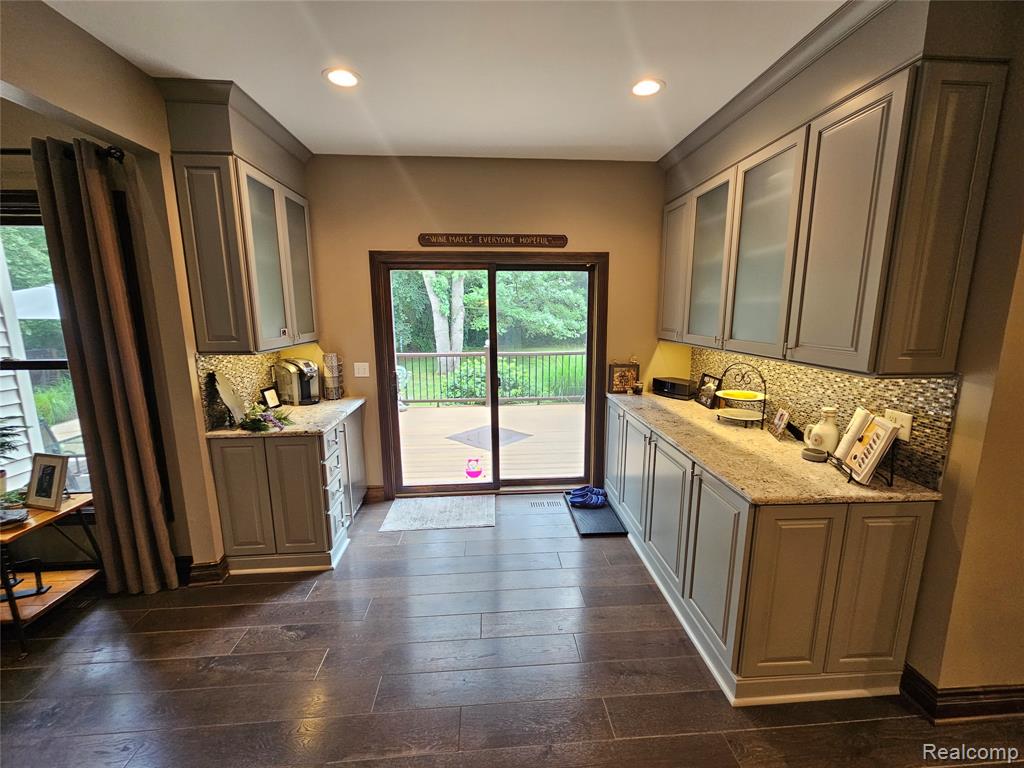 8499 Bishop Road, Brighton, MI 48116 — Photo 23