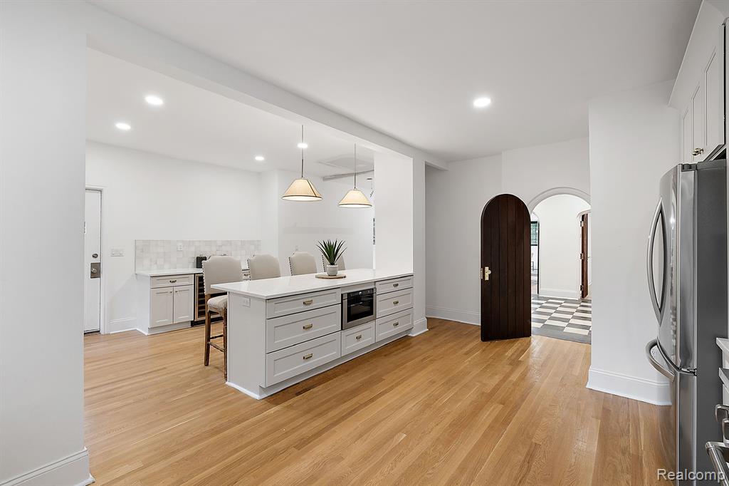 360 Lodge Drive, Detroit, MI 48214 — Photo 34