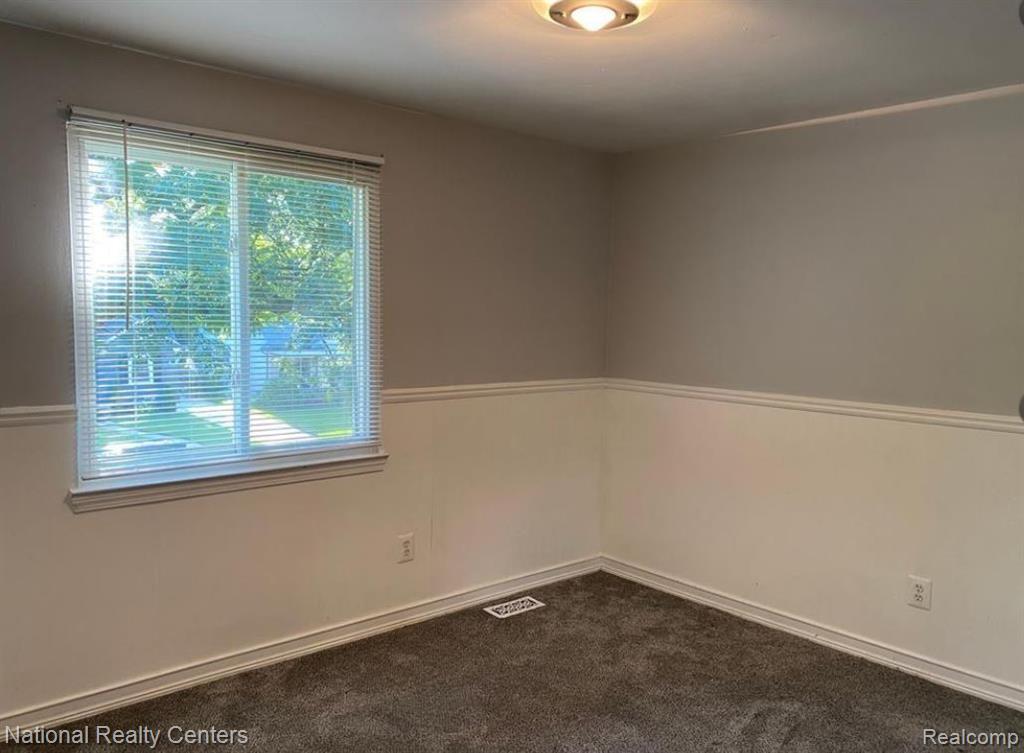 709 N EDISON Avenue, Royal Oak, MI 48067 — Photo 25