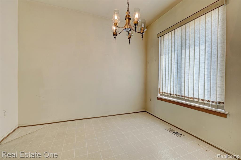 4456 15 Mile Road, Sterling Heights, MI 48310 — Photo 4