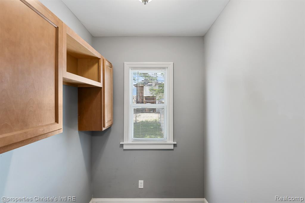 4032 Vicksburg Street, Detroit, MI 48204 — Photo 11