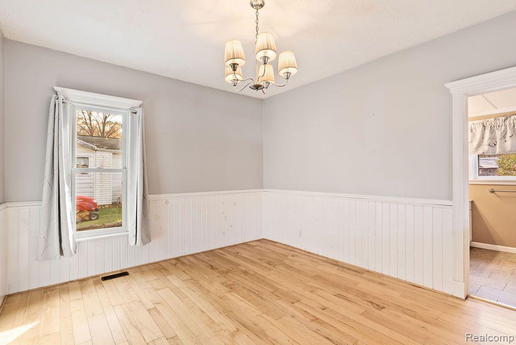 506 S CENTER Street, Stockbridge, MI 49285 — Photo 15