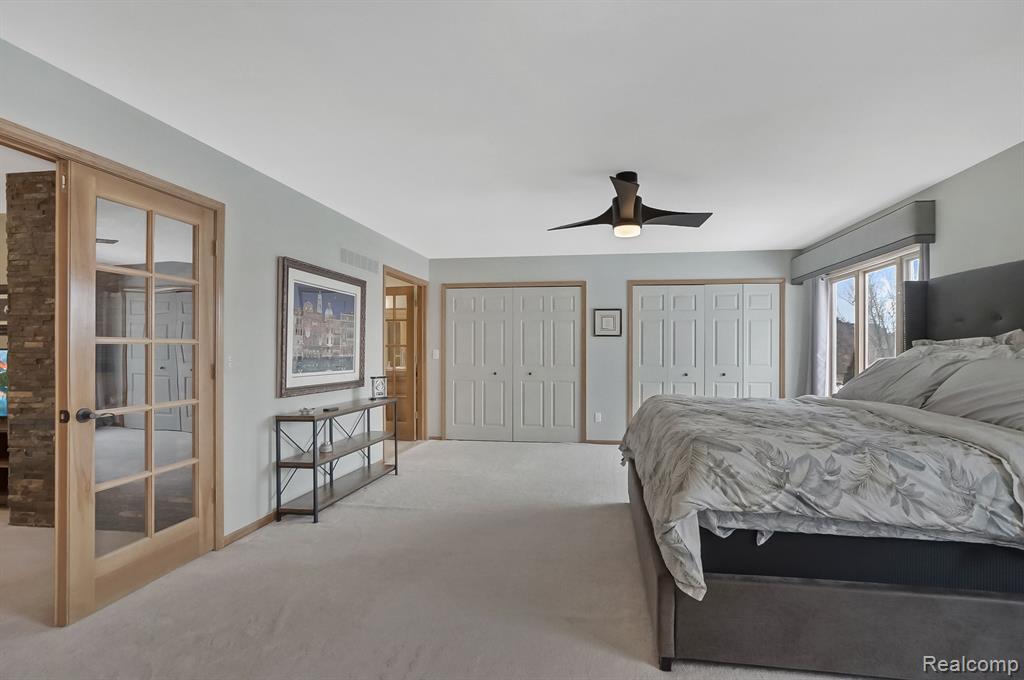 14922 STONEY BROOK Drive W, Shelby, MI 48315 — Photo 26