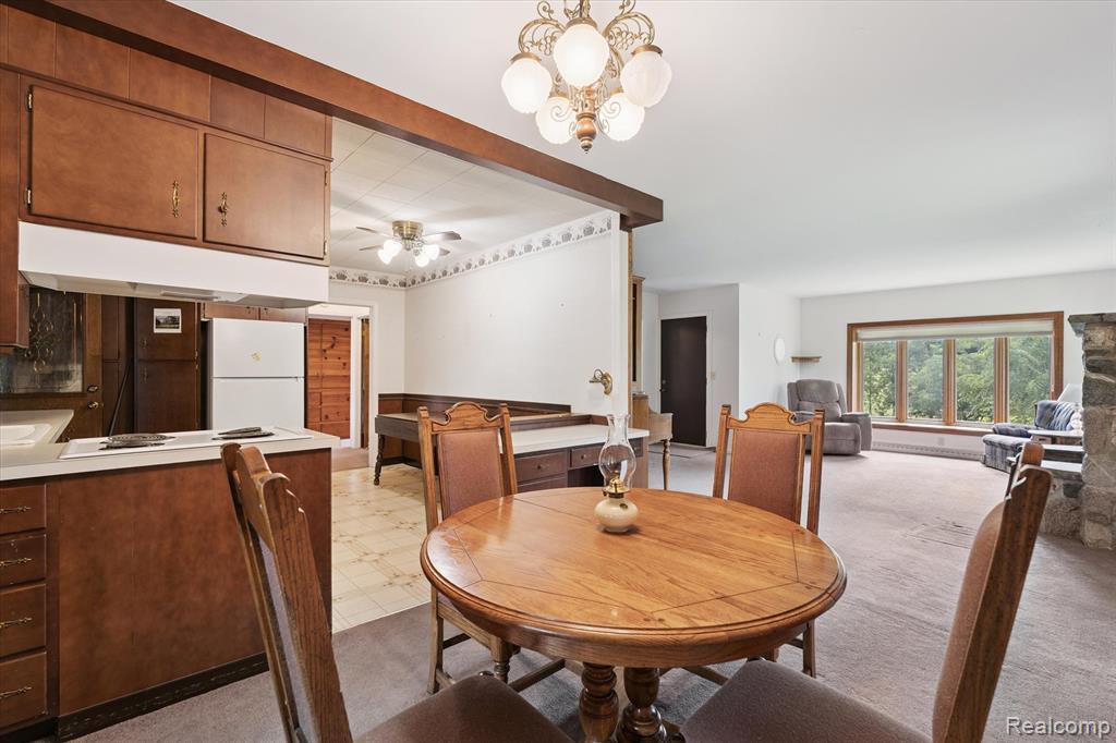 7467 McCandlish Road, Grand Blanc, MI 48439 — Photo 11