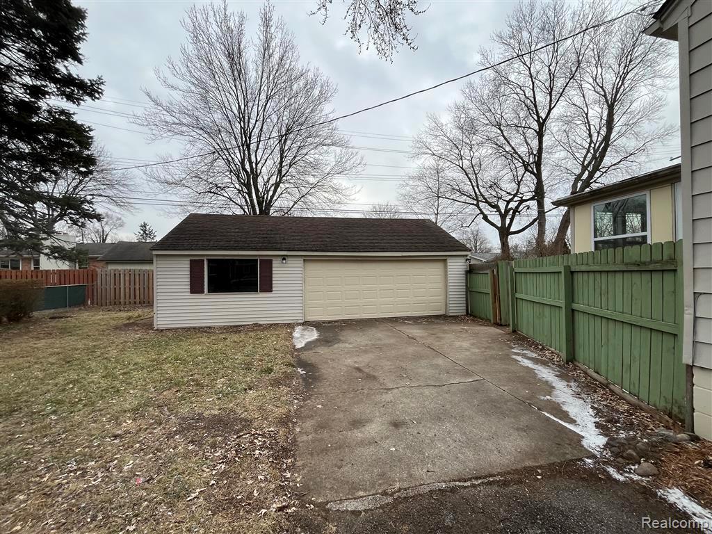 16572 Rosemary, Fraser, MI 48026 — Photo 20