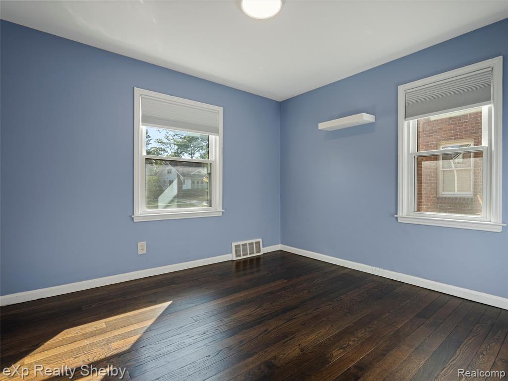 606 Catalpa Drive, Royal Oak, MI 48067 — Photo 20