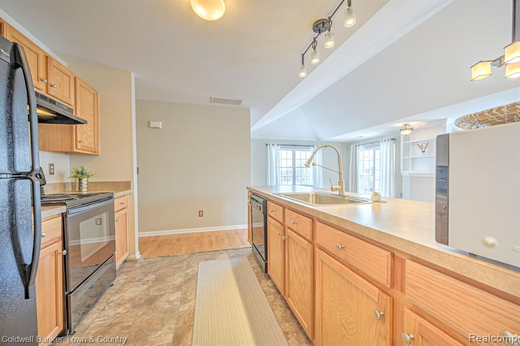 3364 KNEELAND Circle, Howell, MI 48843 — Photo 19