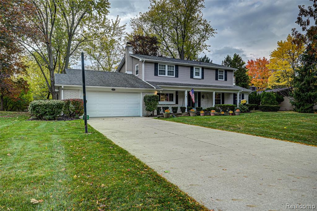 4435 Westover Drive, West Bloomfield, MI 48323 — Photo 2