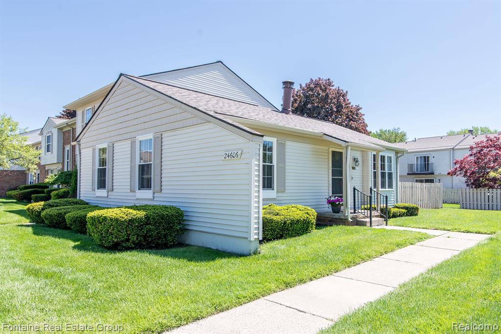 24606 BASHIAN Drive, Novi, MI — Photo 25