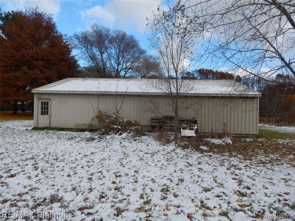 10321 E Lovejoy Road, Perry, MI 48872 — Photo 42