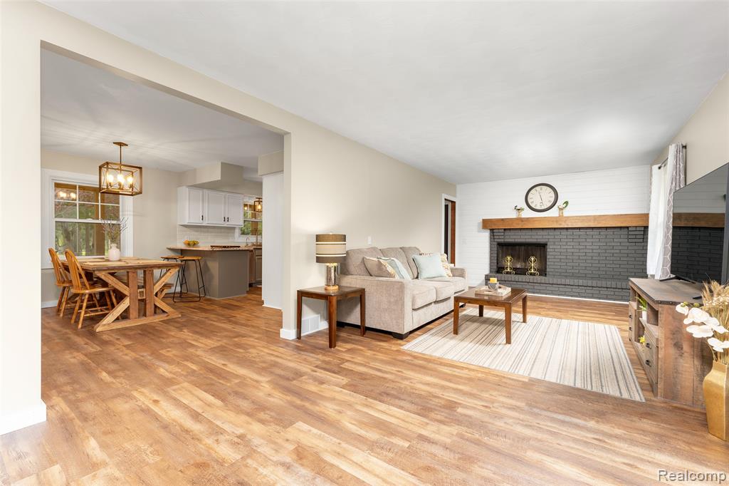 8077 Hunter Road, Bath, MI 48808 — Photo 9