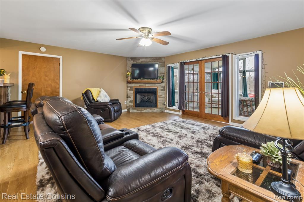 1565 W Rolston Road, Linden, MI 48451 — Photo 4