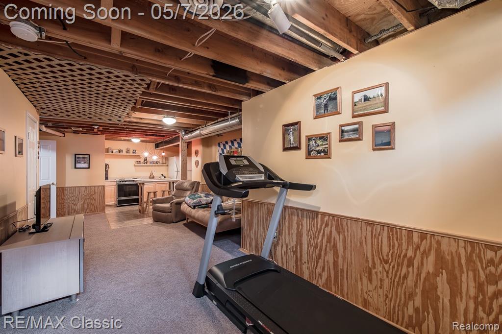 16497 Evelyn Drive, Macomb, MI 48042 — Photo 33