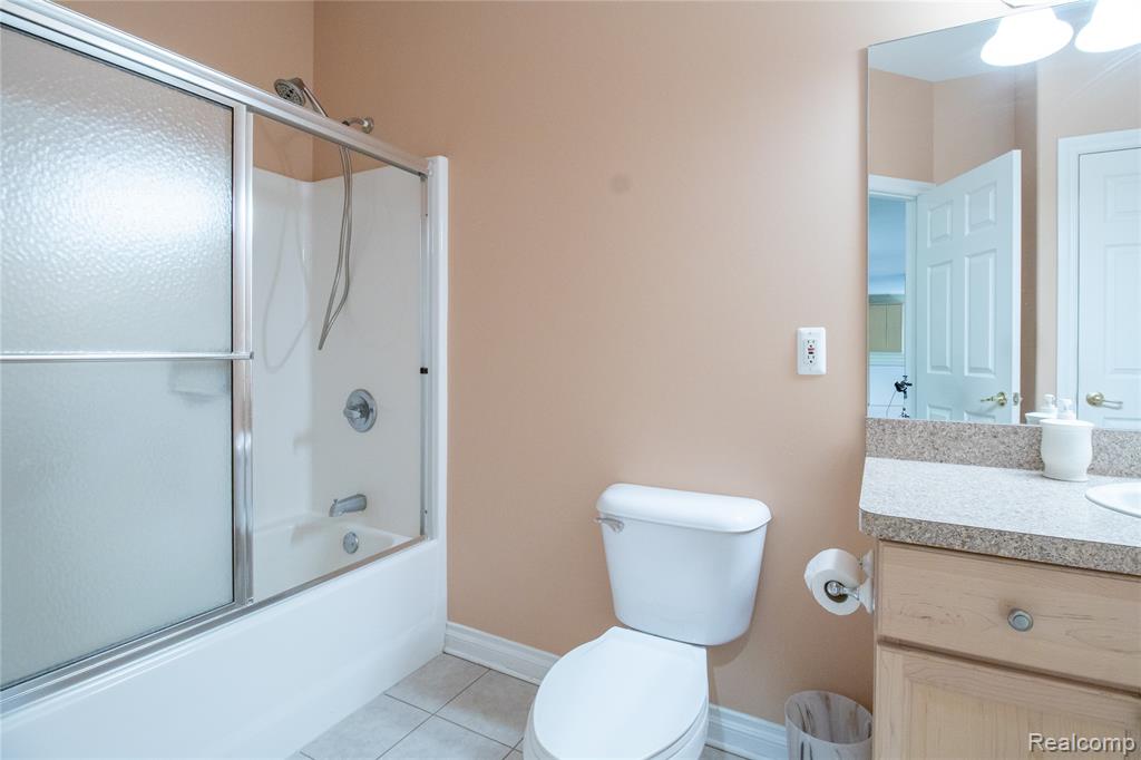 9748 Kings Valley, Clarkston, MI 48348 — Photo 22