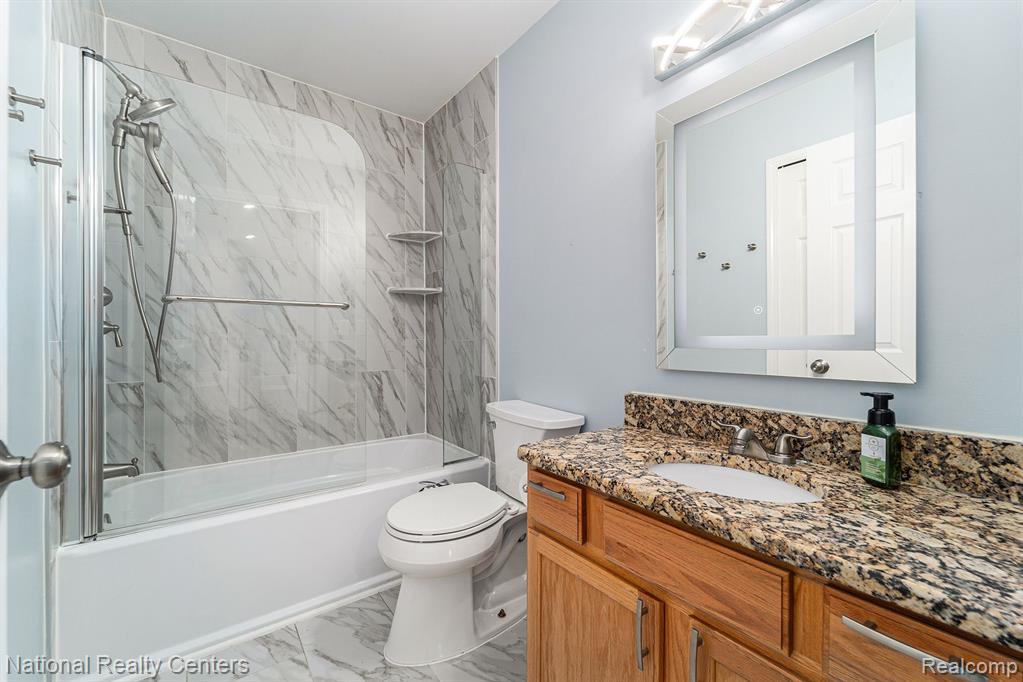 3065 FENVIEW Drive, Ann Arbor, MI 48108 — Photo 23