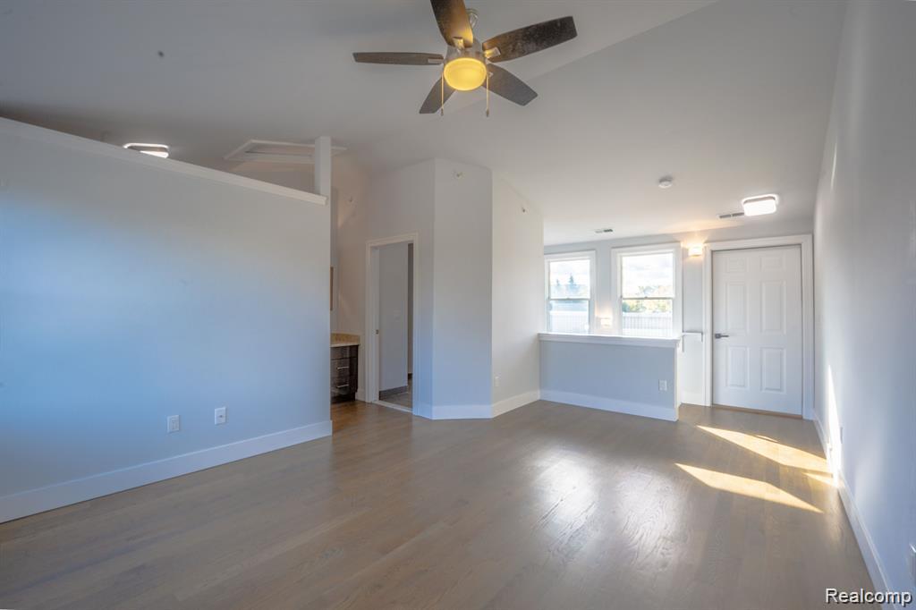 622 W 11 Mile Road, Royal Oak, MI 48067 — Photo 10