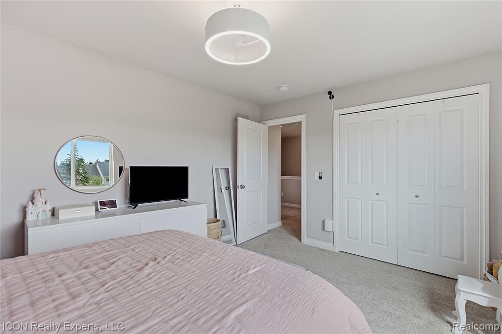 20620 Misty Brook Court, Macomb, MI 48044 — Photo 26
