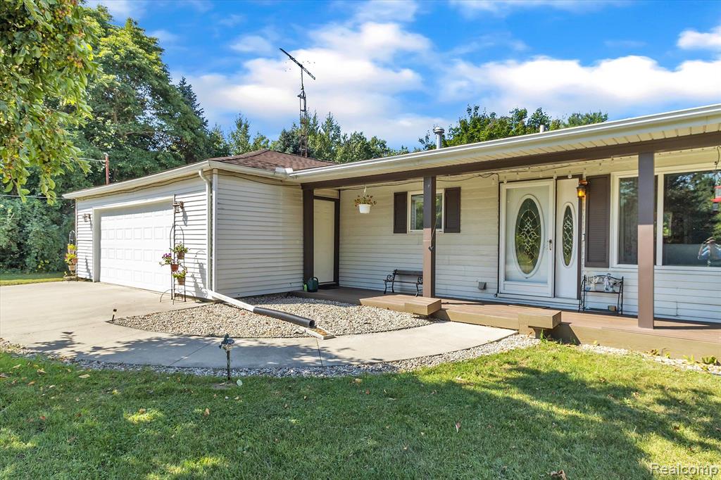 5236 W WILSON Road, Clio, MI 48420 — Photo 5