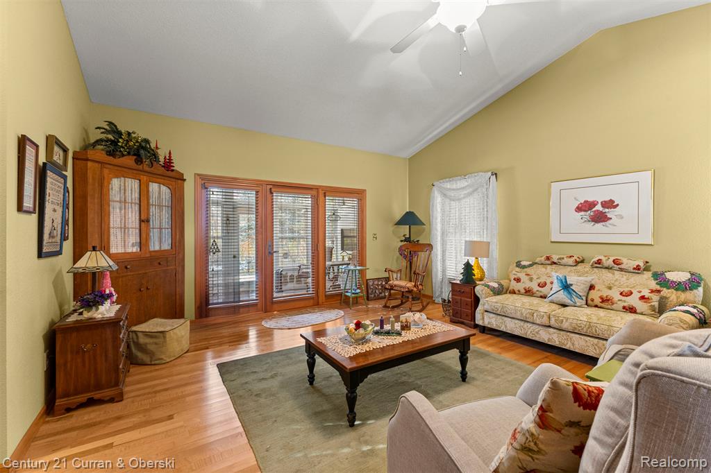 6858 Yorktown Place, Temperance, MI 48182 — Photo 4