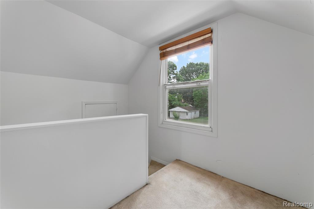 12000 Bramell, Redford, MI 48239 — Photo 30