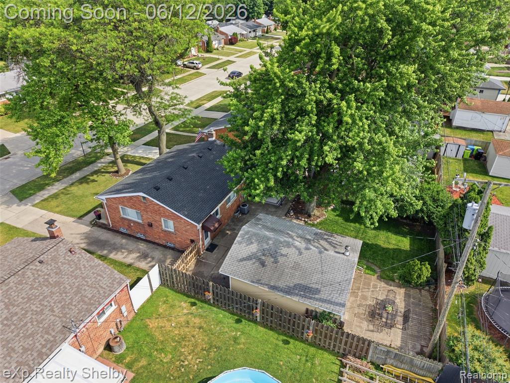 29451 Mark Avenue, Madison Heights, MI 48071 — Photo 44
