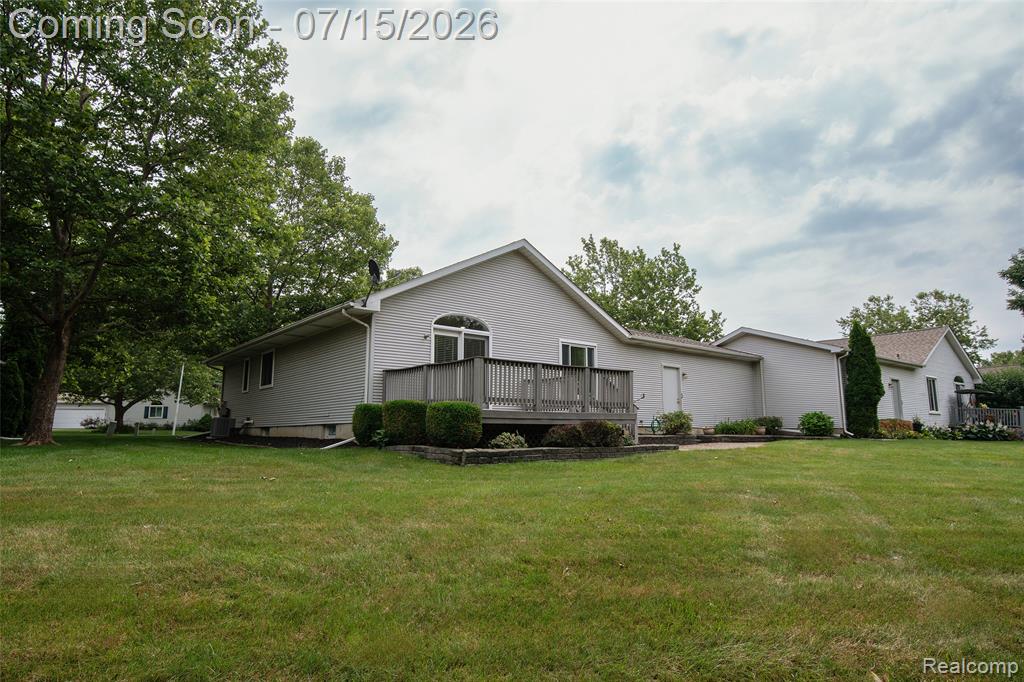 11660 Hawthorne Glen Drive, Grand Blanc, MI 48439 — Photo 28