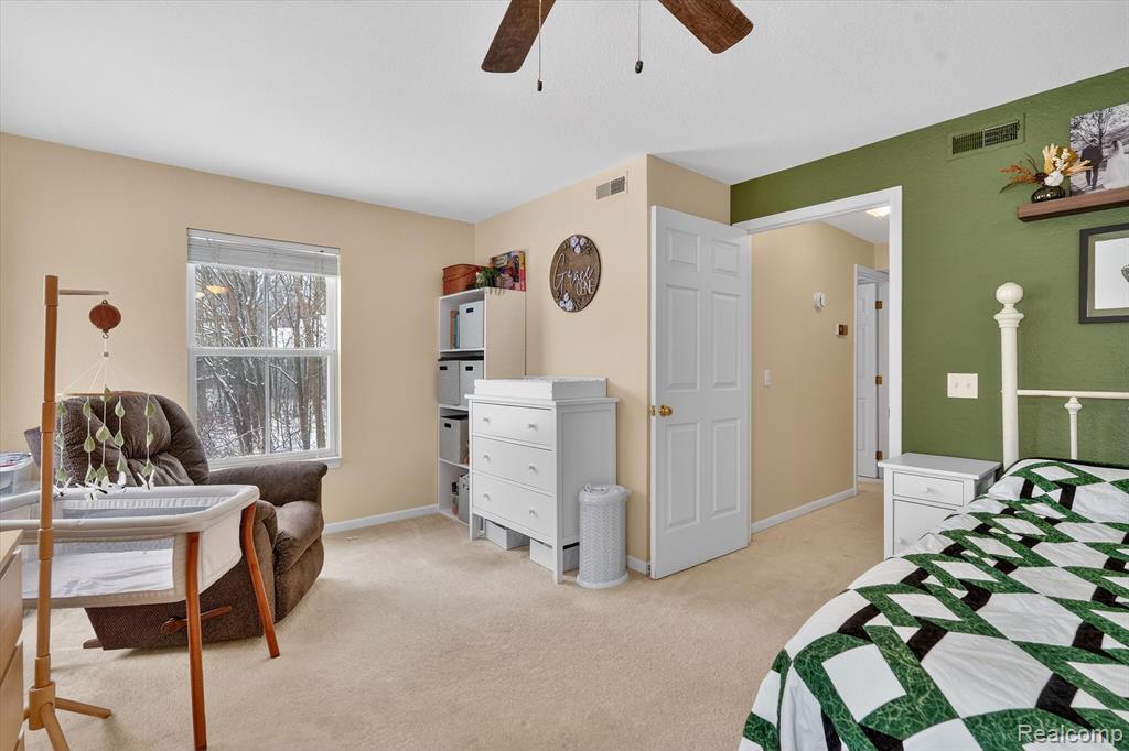 613 Curzon Court, 203, Howell, MI 48843 — Photo 20