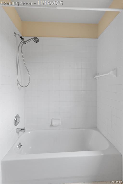9106 Countrywood Drive, Plymouth, MI 48170 — Photo 28